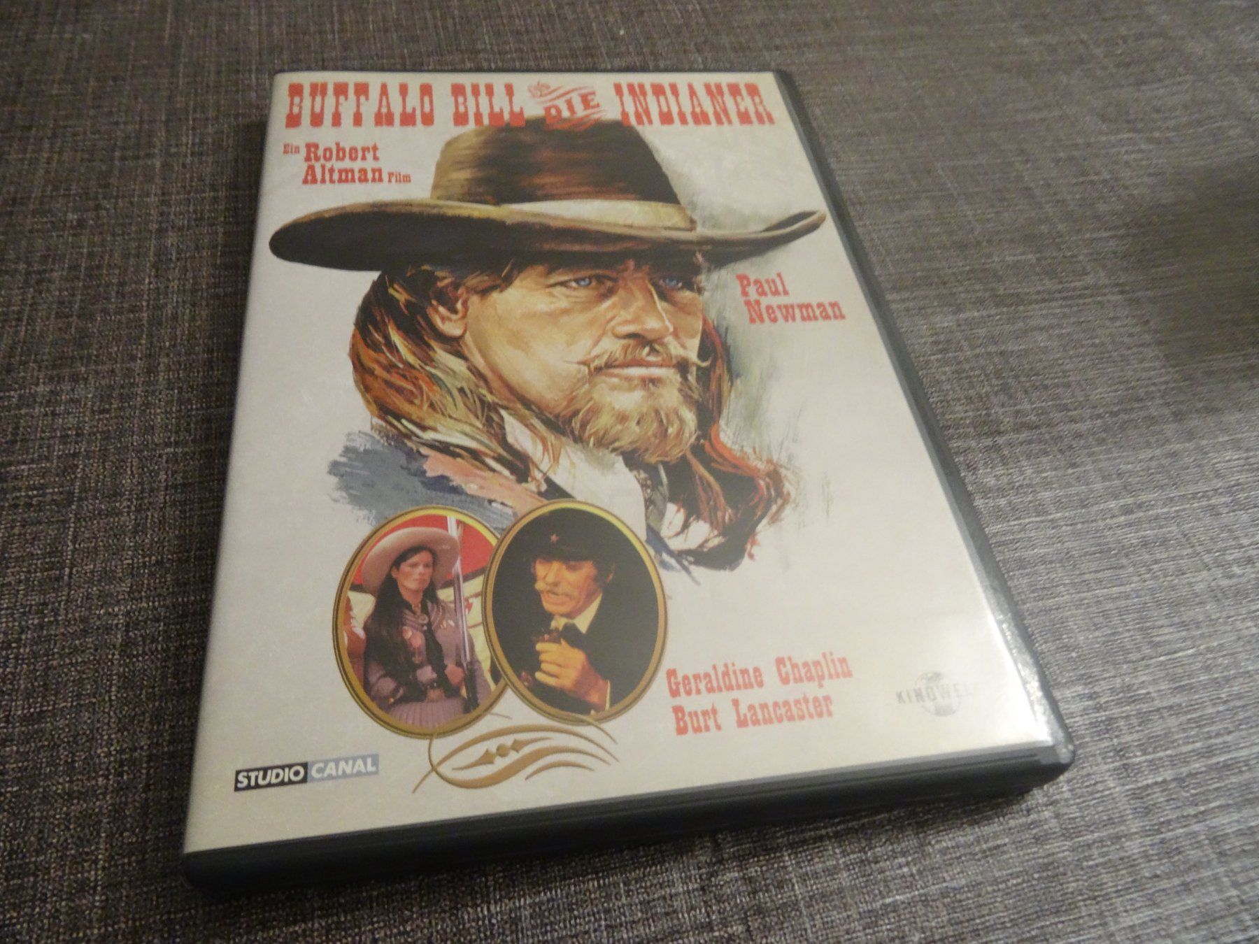 Tous les DVDs: Buffalo Bill und die Indianer DVD – D'occasion à Olten par Disc-Verkauf