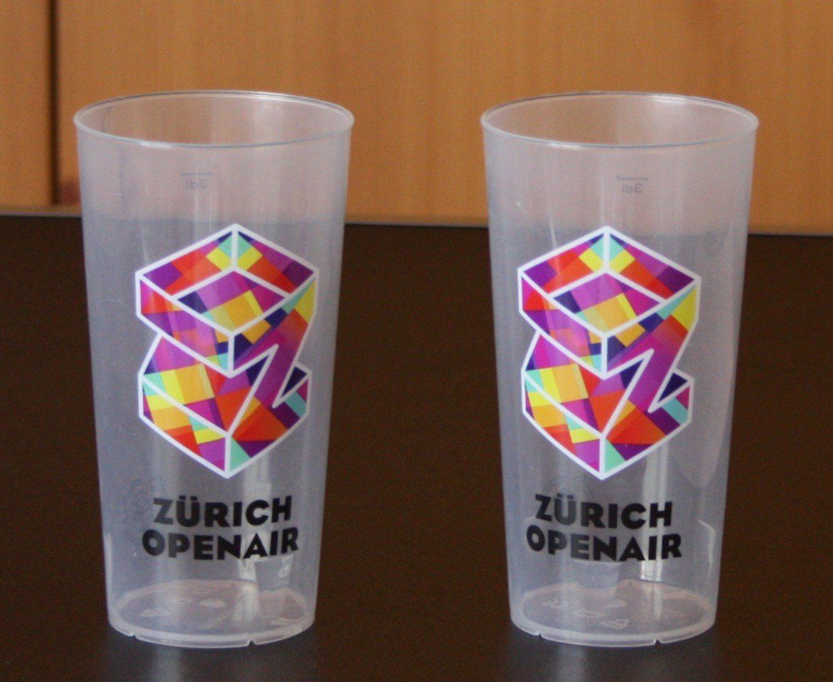 Contenitori & Simili: 2 Becher ZÜRICH OPENAIR – Usato da Flüelen venduto da Diversicum-Shop 1