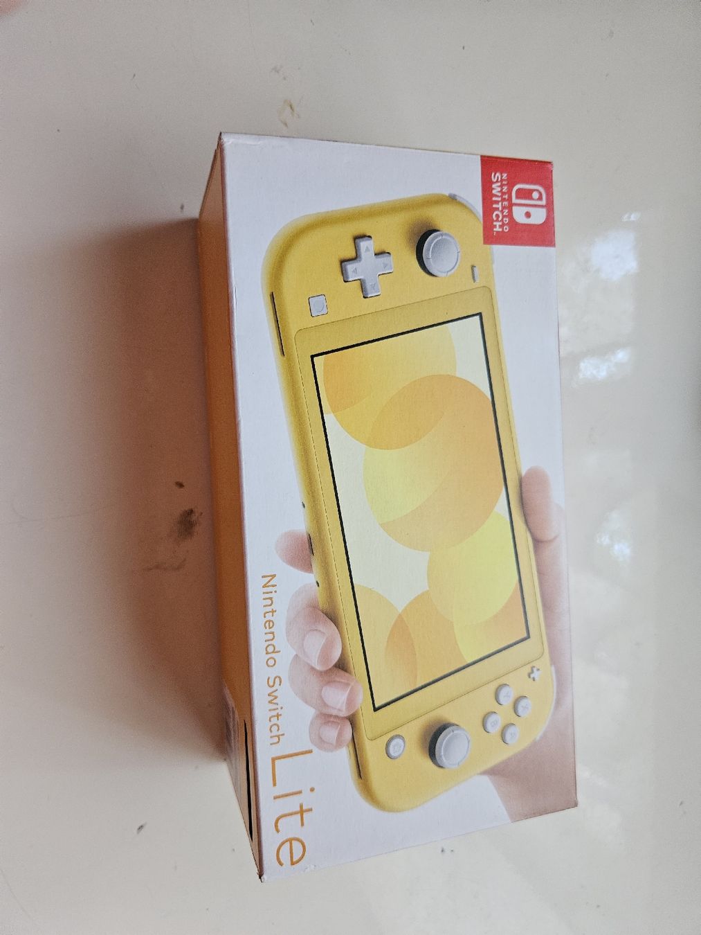 Nintendo Console: Nintendo Switch Lite Gelb komplett mit OVP Gebraucht – Usato da Sutz venduto da justinundfriends 5