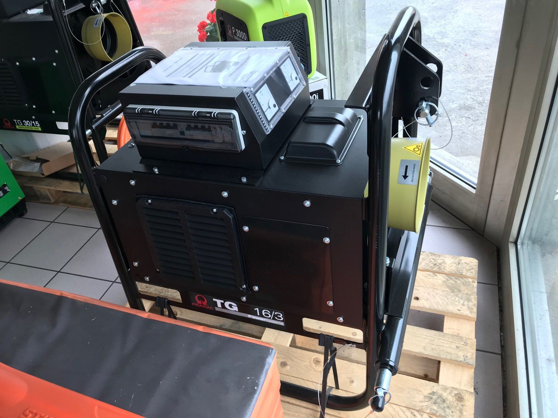 Generatori di corrente: Pramac TG 16 Zapfwellengenerator – Usato da Ballwil venduto da buc_857d
