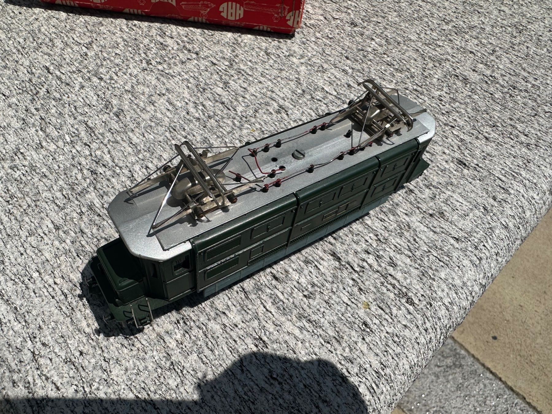Hag Modellini di ferrovie: Hag SBB Ae 4/7 10901 grün AC Analog – Usato da Chiasso venduto da Carrara-Modellismo 2