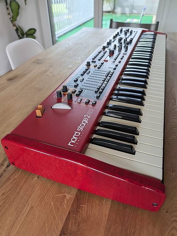 Nord Strumenti musicali: Neuwertiger Nord Stage 2 EX Compact – Usato da Birmensdorf ZH venduto da fastolf