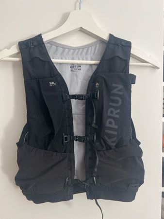 Kiprun Trail Vest Size M/L Black