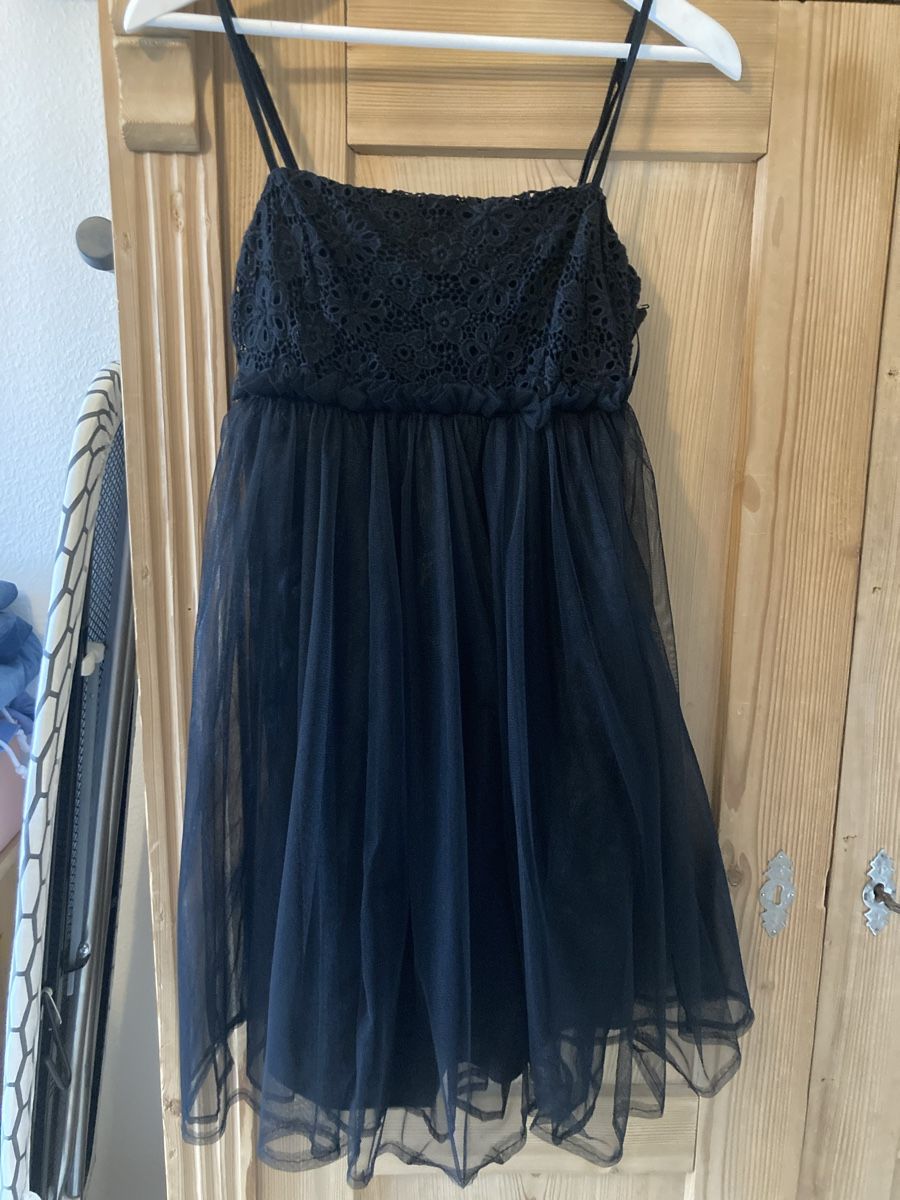 Nafnaf Vestiti: Kleid Naf Naf – Usato da Arlesheim venduto da nin_wl82