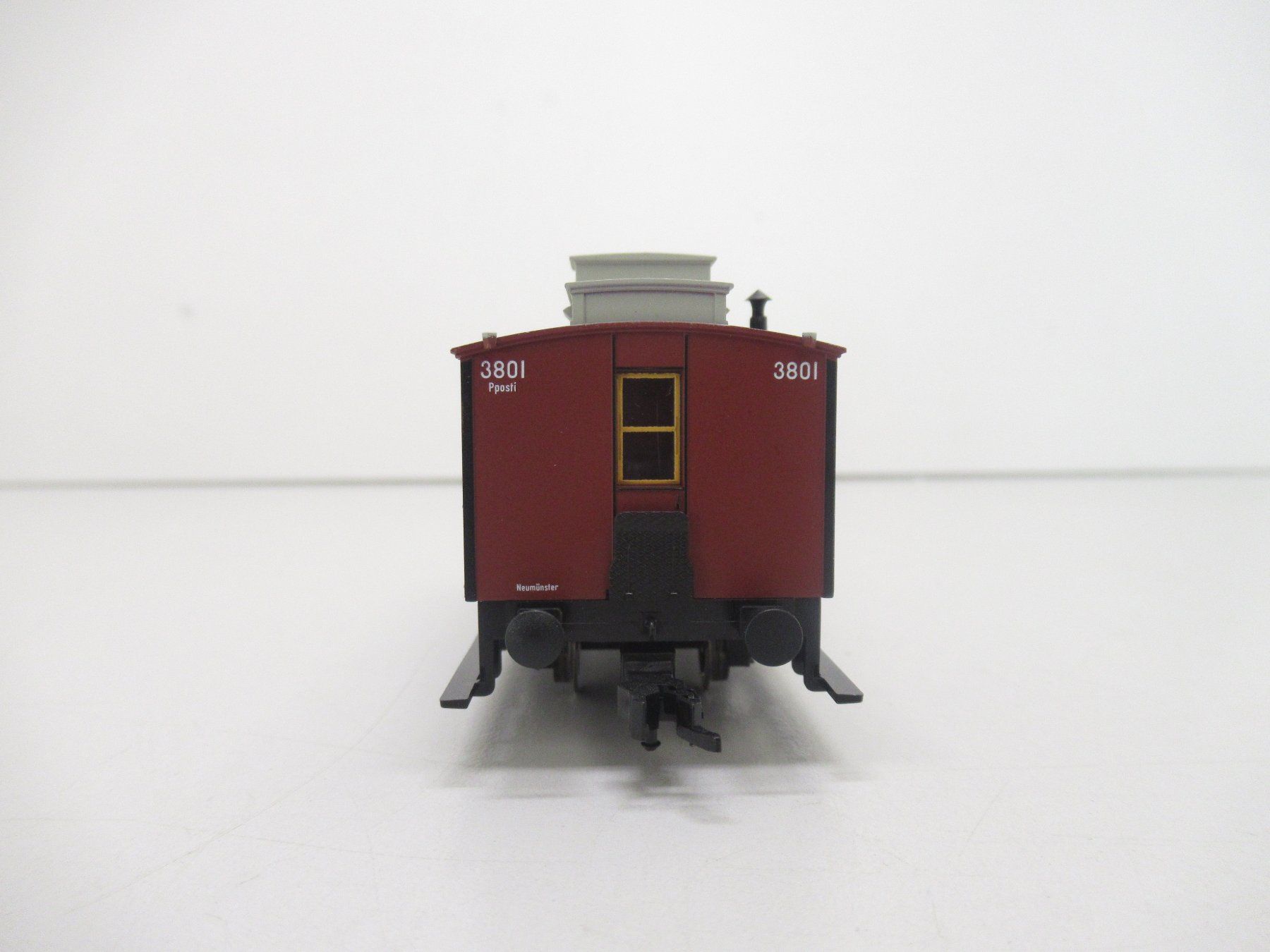 Fleischmann Modelleisenbahnen: Fleischmann 5850 Oldtimer-Bahnpostwagen Preussen AC WS H0 – Gebraucht aus Basel von mhmarken 1