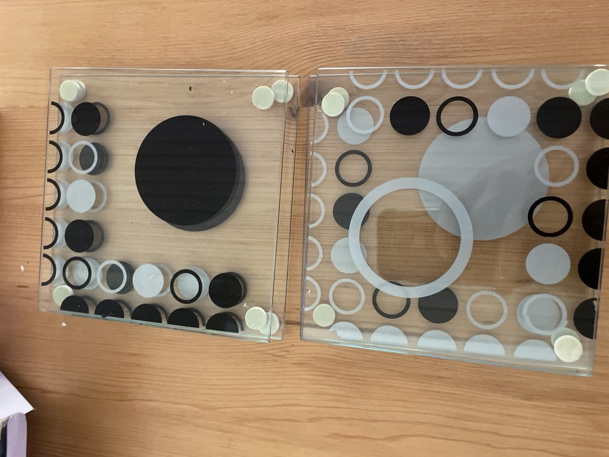 Giochi: Ludo Trinkspiel neuwertig mit Gläsern – Nuovo e nell'imballaggio originale da Spreitenbach venduto da Gloxinia 1