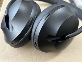Bose Noise Cancelling Headphones 700