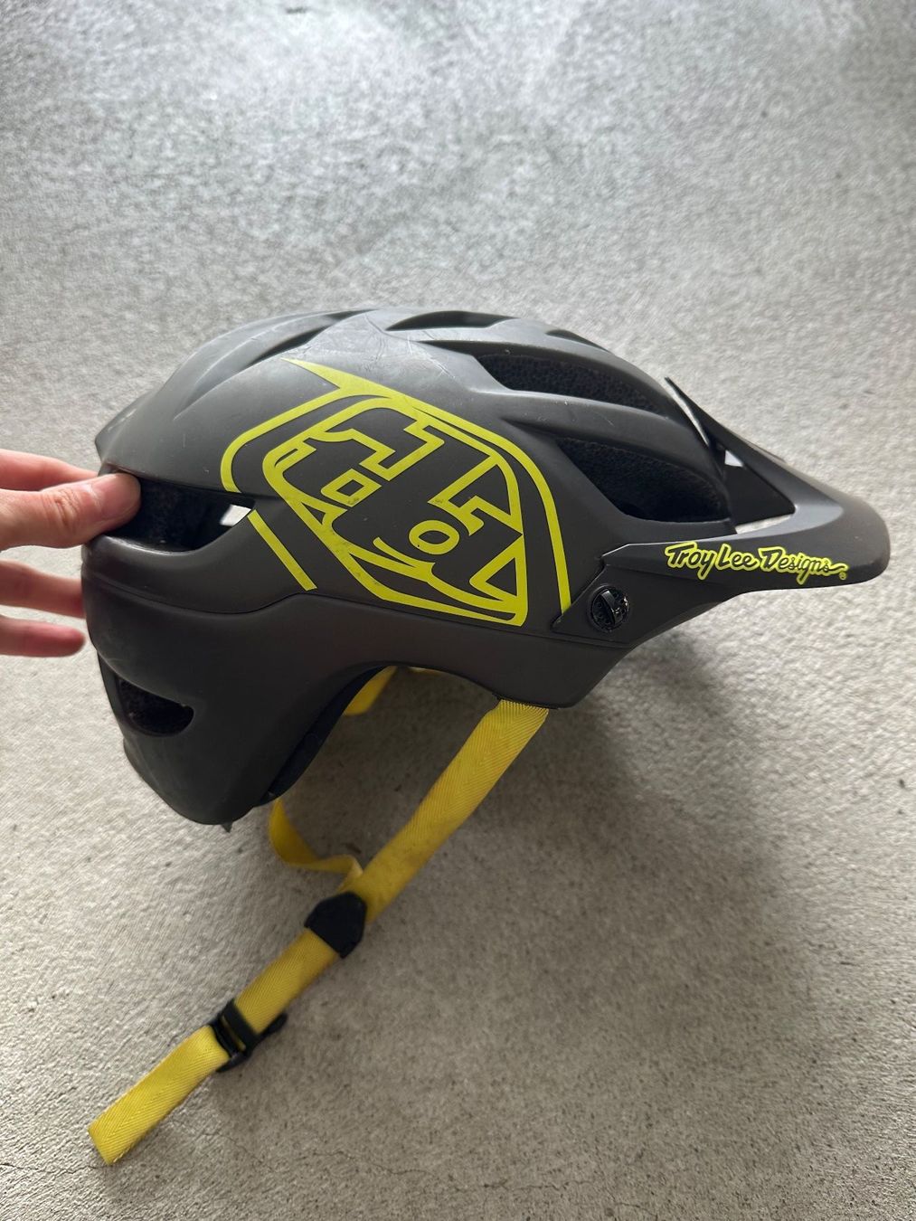 Troy Lee Casques: Troy Lee Design bike helmet – D'occasion à Dallenwil par ZD2019 1
