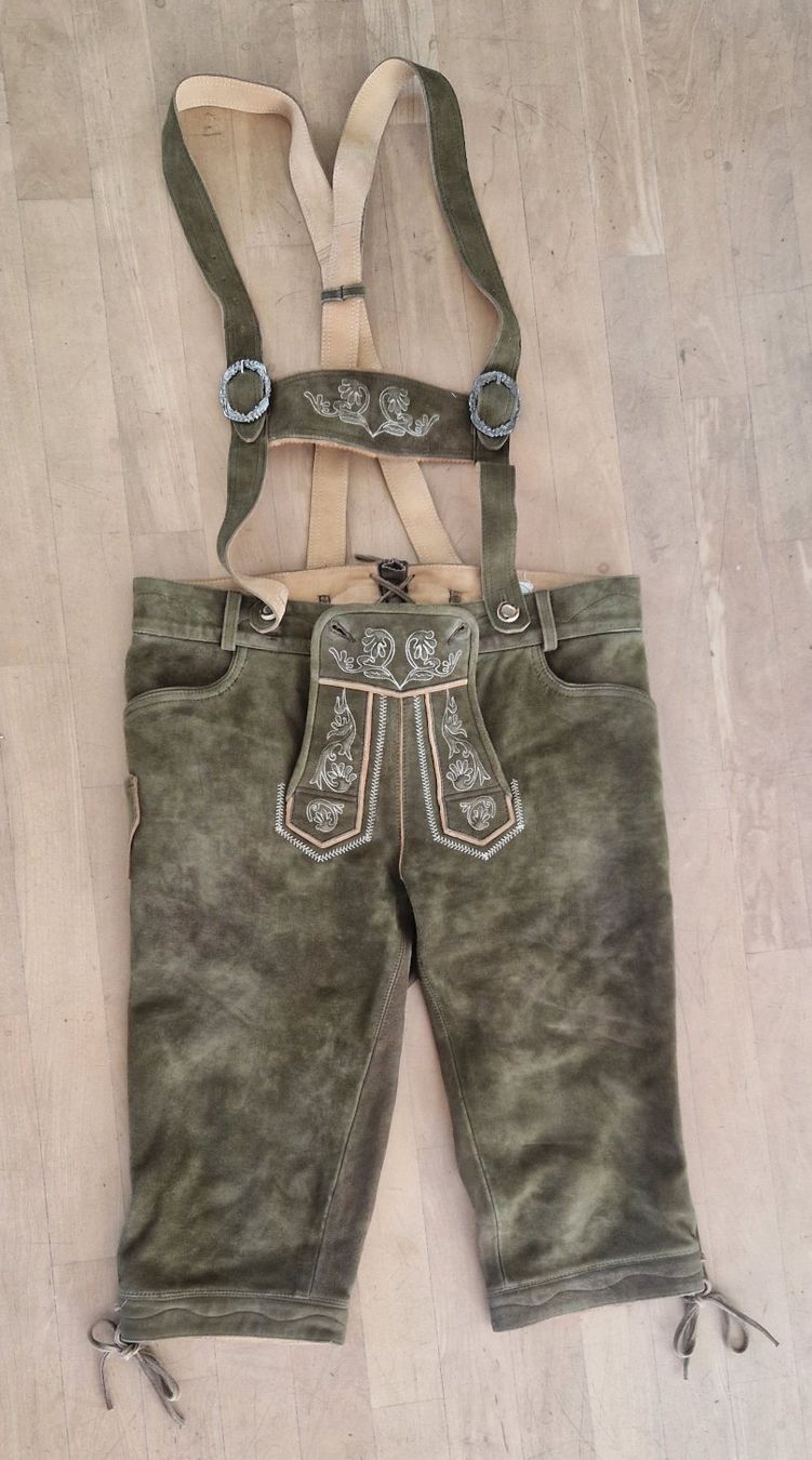 Pantalons: Lederhose – D'occasion à Stans par Stockema
