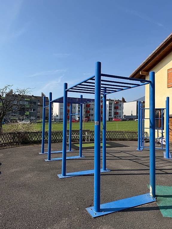 Pareti & prese d'arrampicata: Parc complet de Street Workout (5 modules) – Usato da Boudry venduto da mnonorgue 3