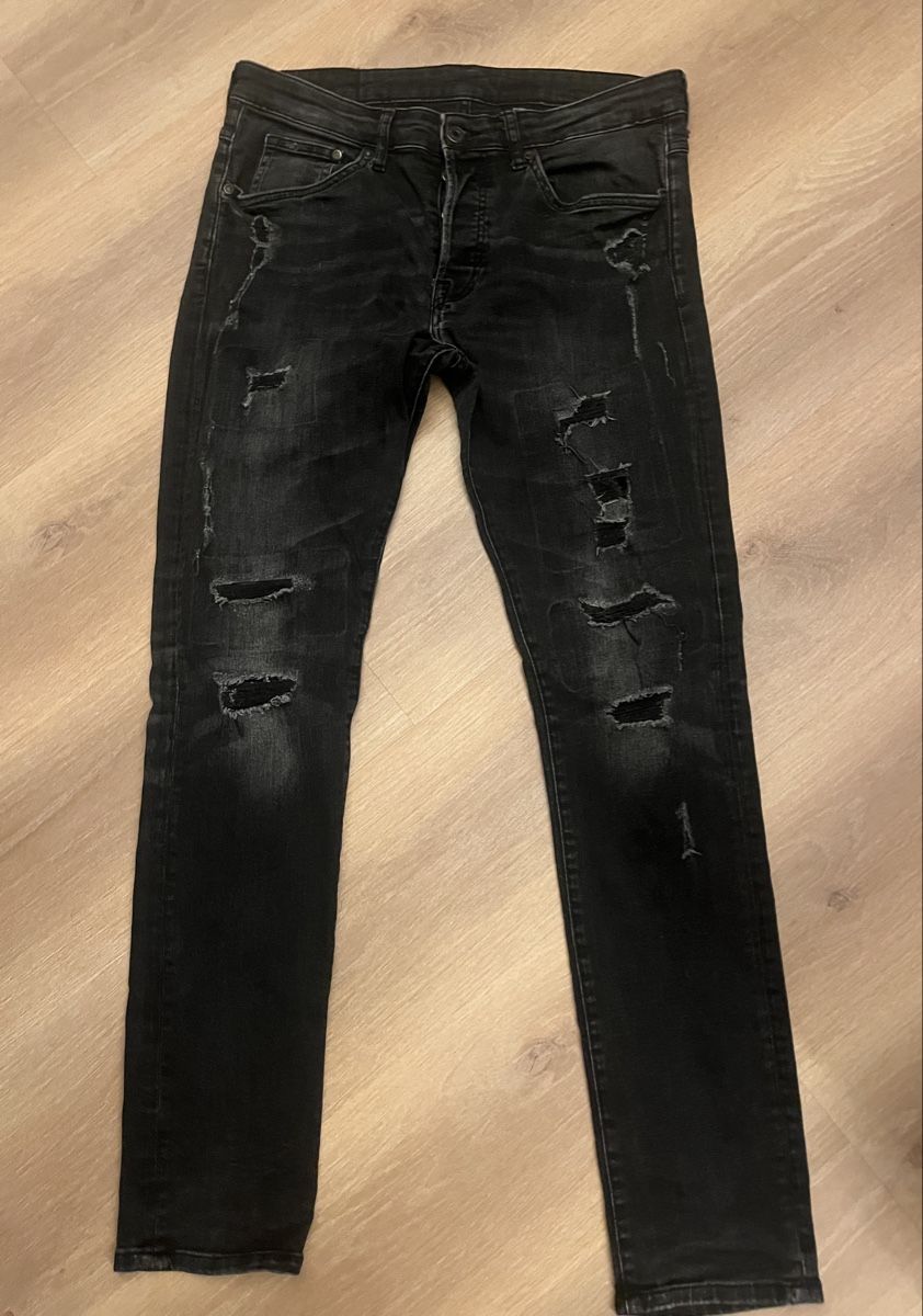 Jeans: Herren Jeans schwarz – Usato da Embrach venduto da Laura2386