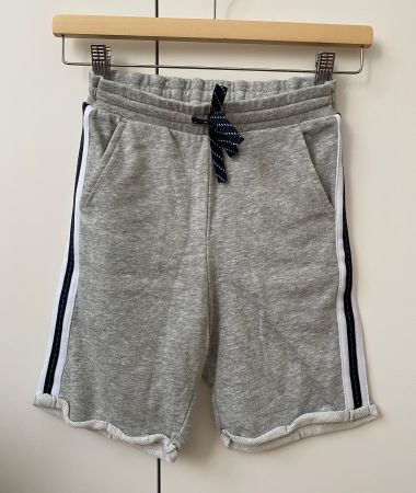 Hose Shorts 140