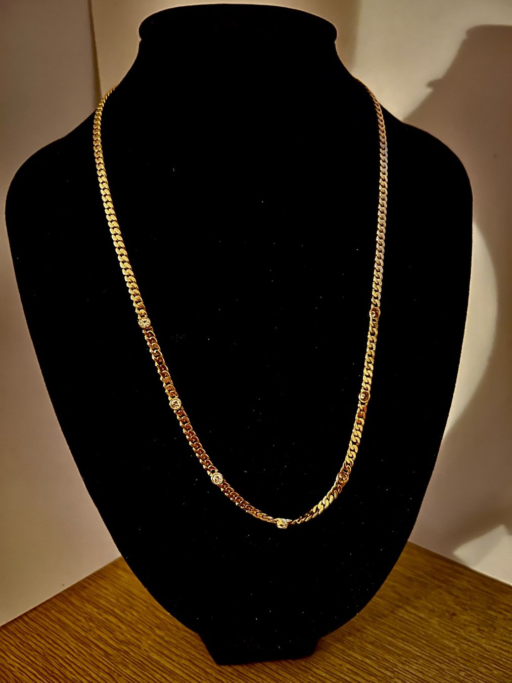 Colliers: Gold-Collier 14K mit 7 Diamanten – D'occasion à Chur par Penting1935