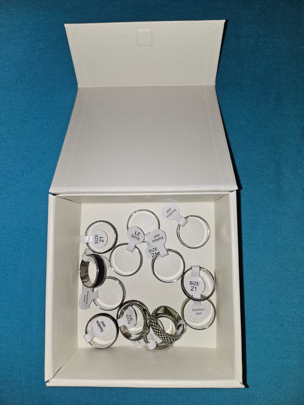 Ringe: Set Ringe Grösse 21 – Neu (gemäss Beschreibung) aus Thun von Shame 1