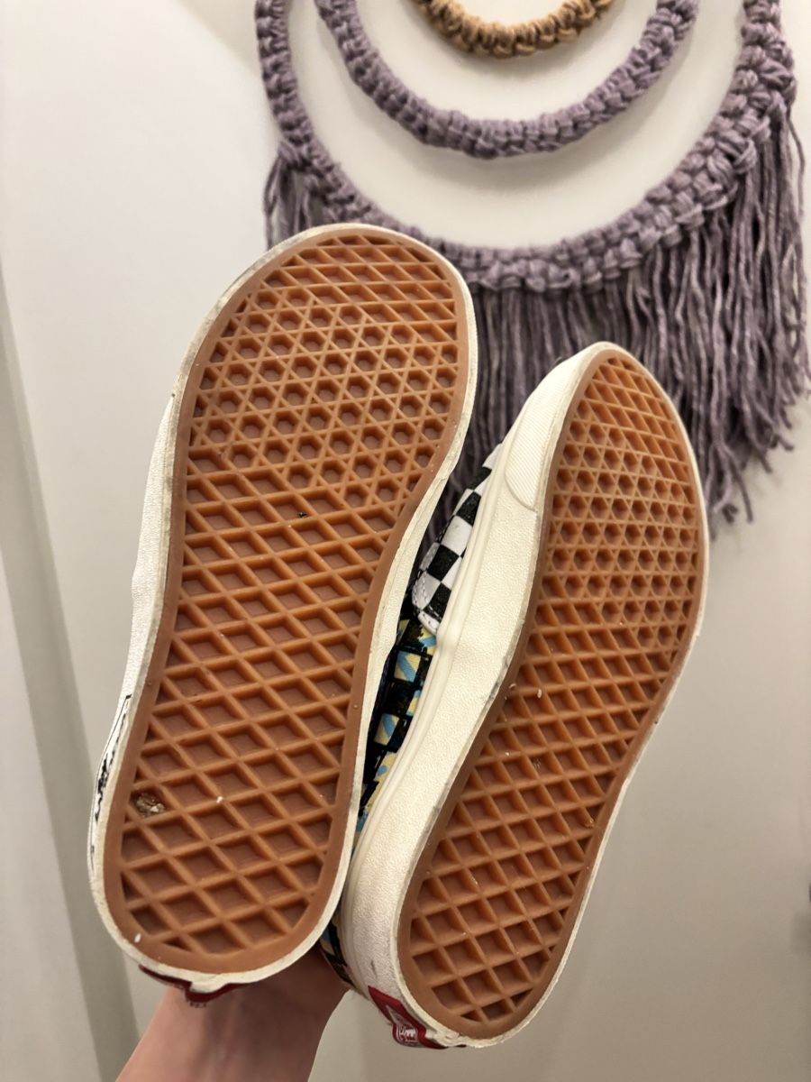 Vans Scarpe da uomo: Stranger Things / Vans Sneaker Gr.38 – Usato da St. Gallen venduto da heartbug 5