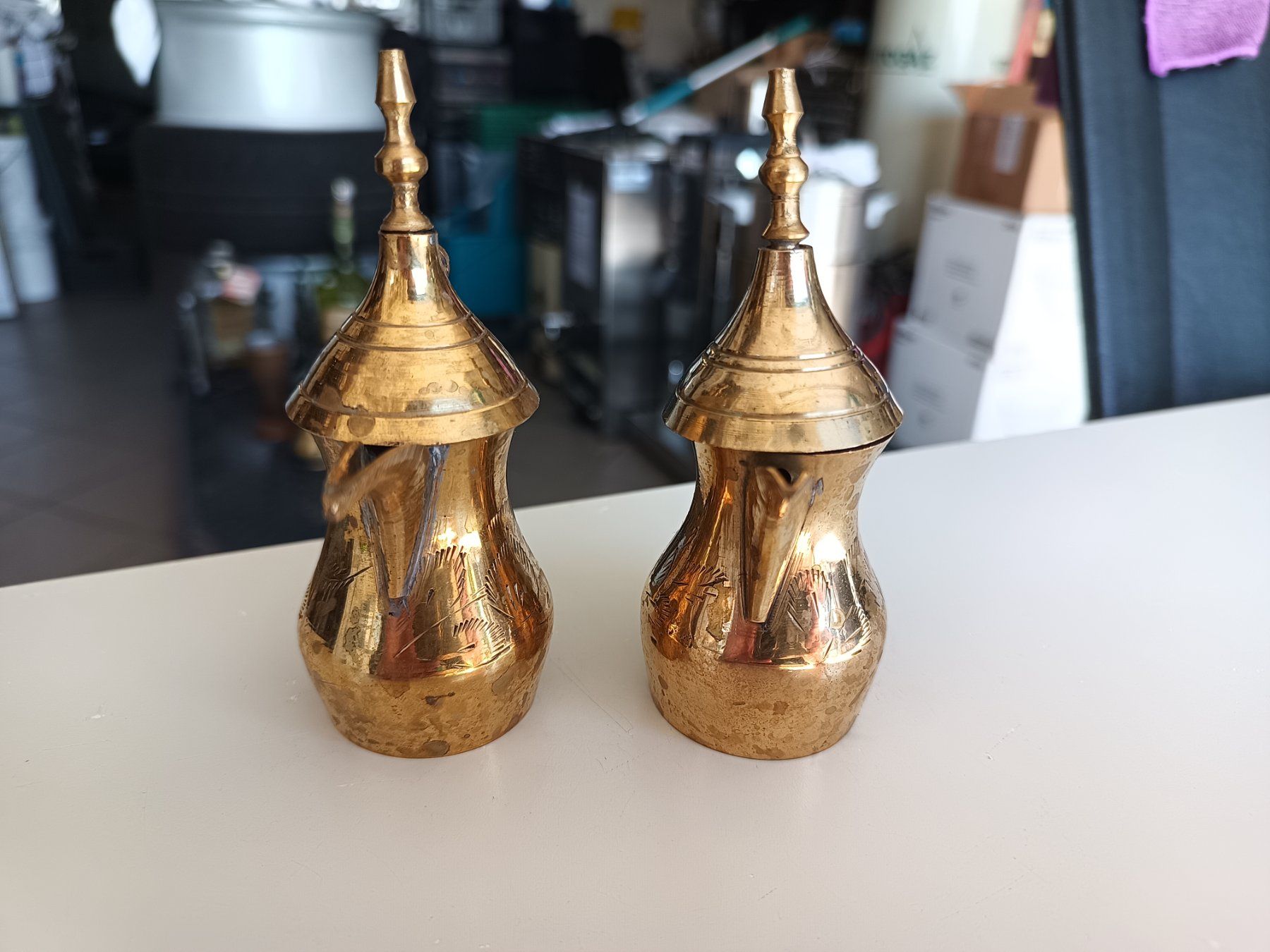 Teiere: Dallah Messing Kaffeekannen Orientalisch – Usato da Oberegg venduto da A-Z.Handel.Loehrer 3
