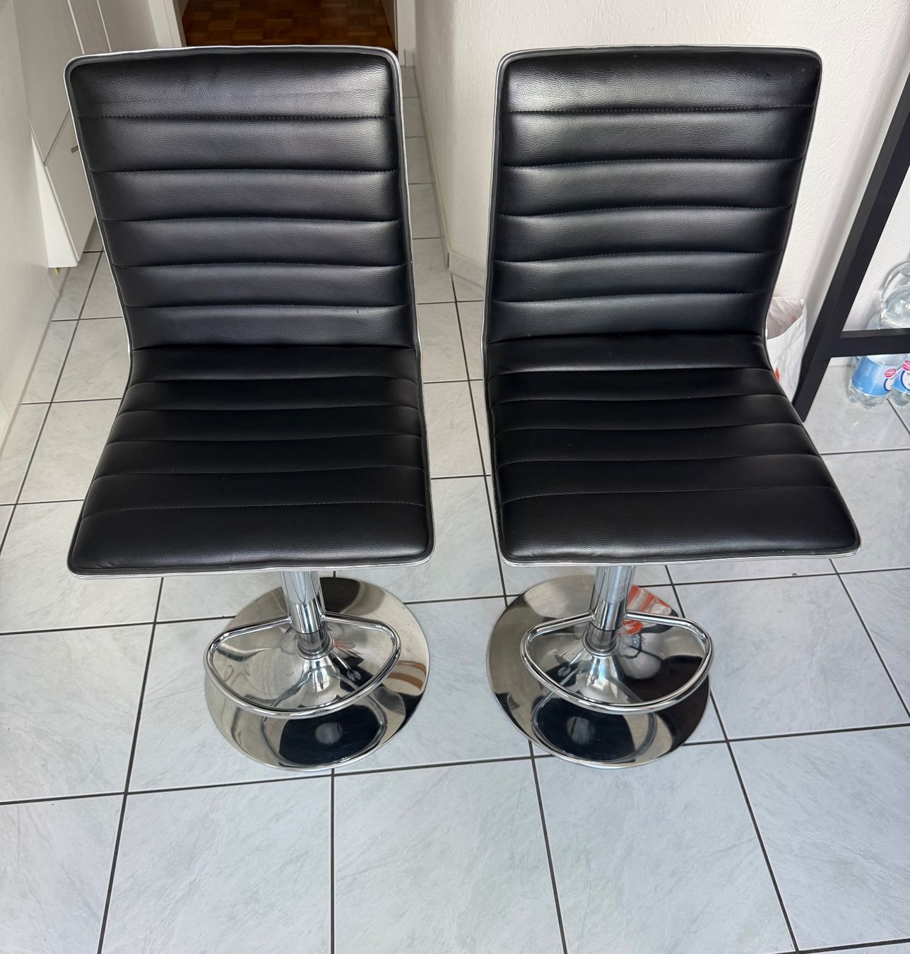 Hocker: Barhocker – Gebraucht aus Kappel SO von Swift_2025