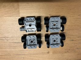 Lego 4x Fahrgestell (24326)