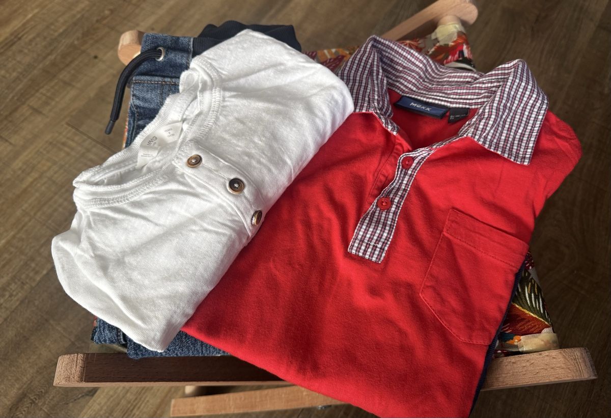 Lotti & Set di vestiti: Kinder Kleiderpaket Gr. 134 – Usato da Gontenschwil venduto da alioli 1