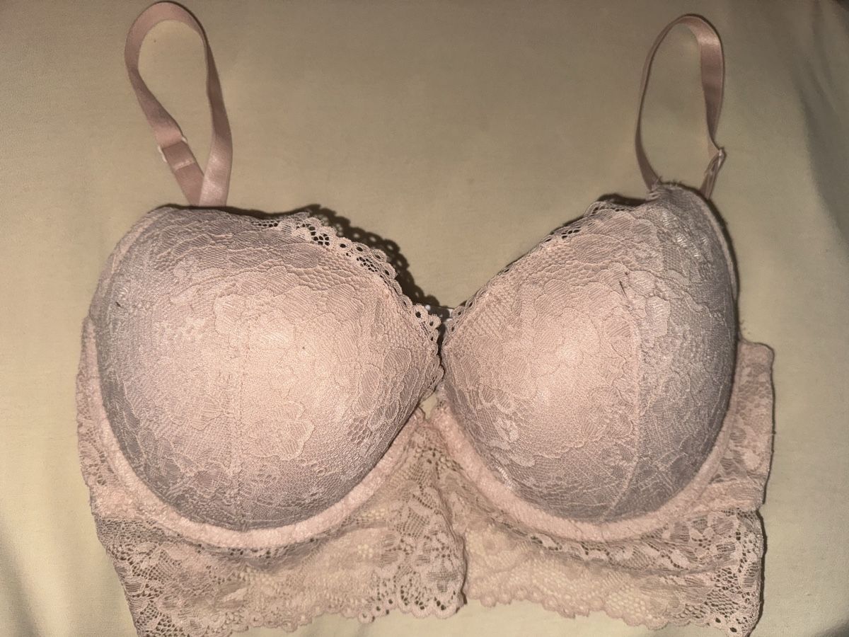 H&M Altra biancheria intima: BH, Grösse 75D, Spitze, H&M – Usato da Pfäffikon ZH venduto da Tetu.33