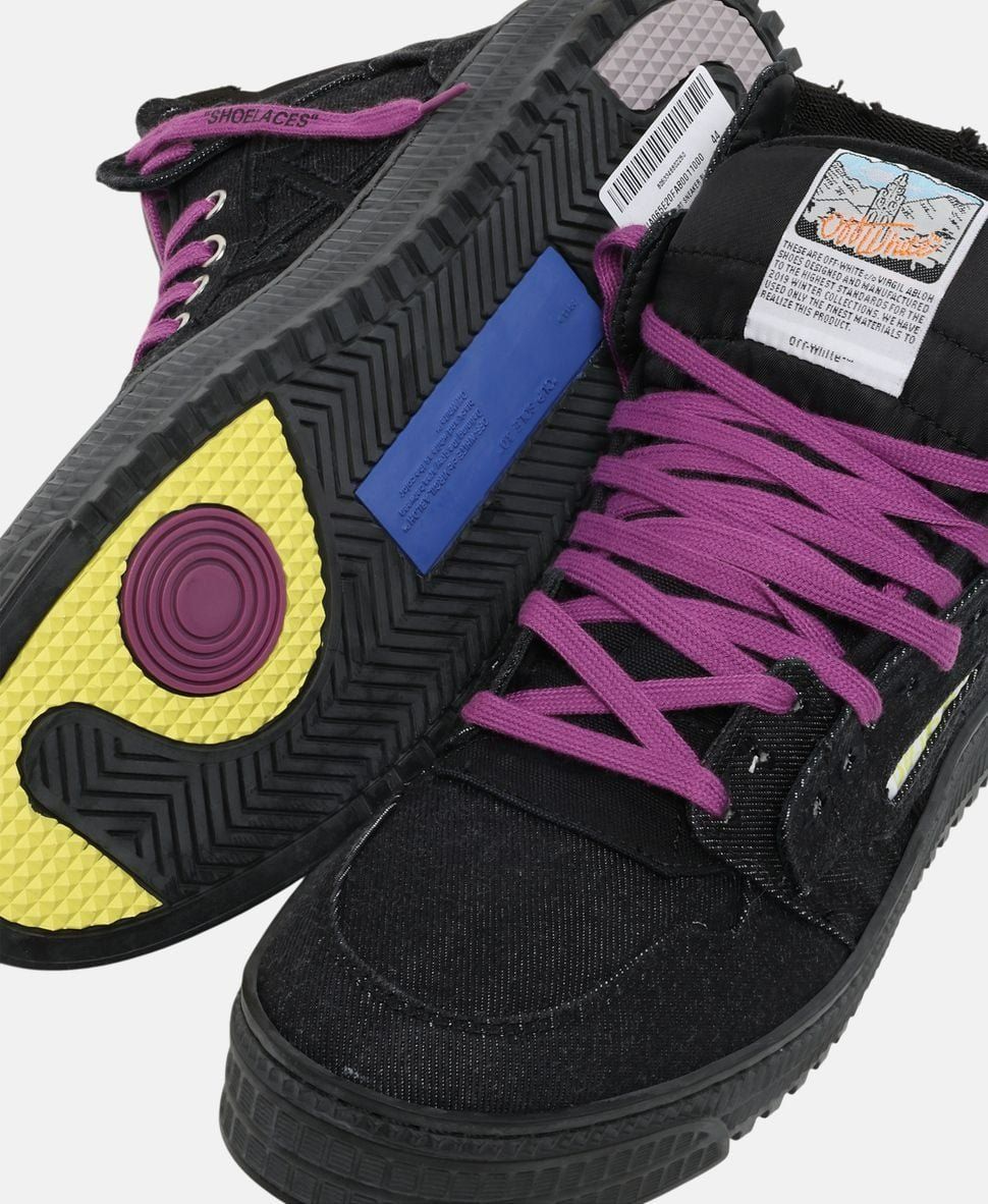 Off-White Scarpe da uomo: Off-White Canvas Off Court – Nuovo e nell'imballaggio originale da Biel/Bienne venduto da Beat39 1