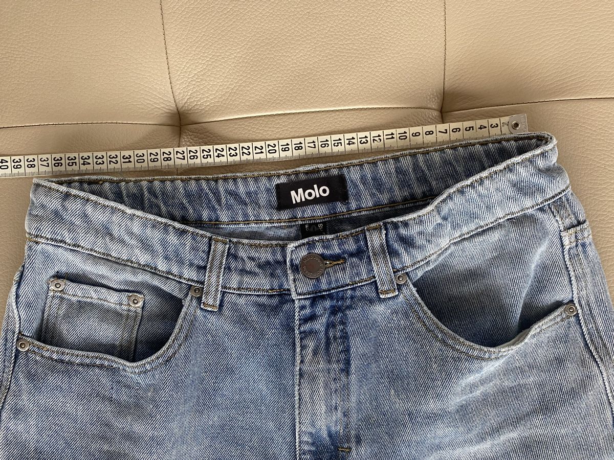 Molo Pantaloni: Molo Shorts Jeans blau Gr. 176 – Nuovo (secondo la descrizione) da Meggen venduto da 6003Luzern 2