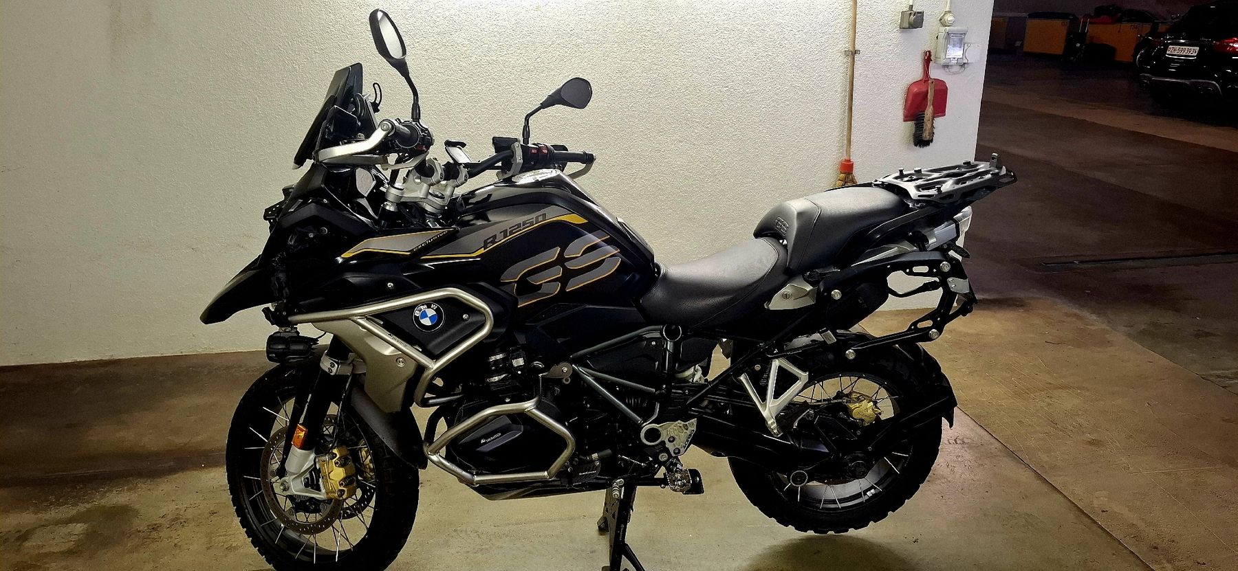 BMW Enduro: BMW R 1250 GS Exklusive – Usato da Urdorf venduto da Ferdy39 1