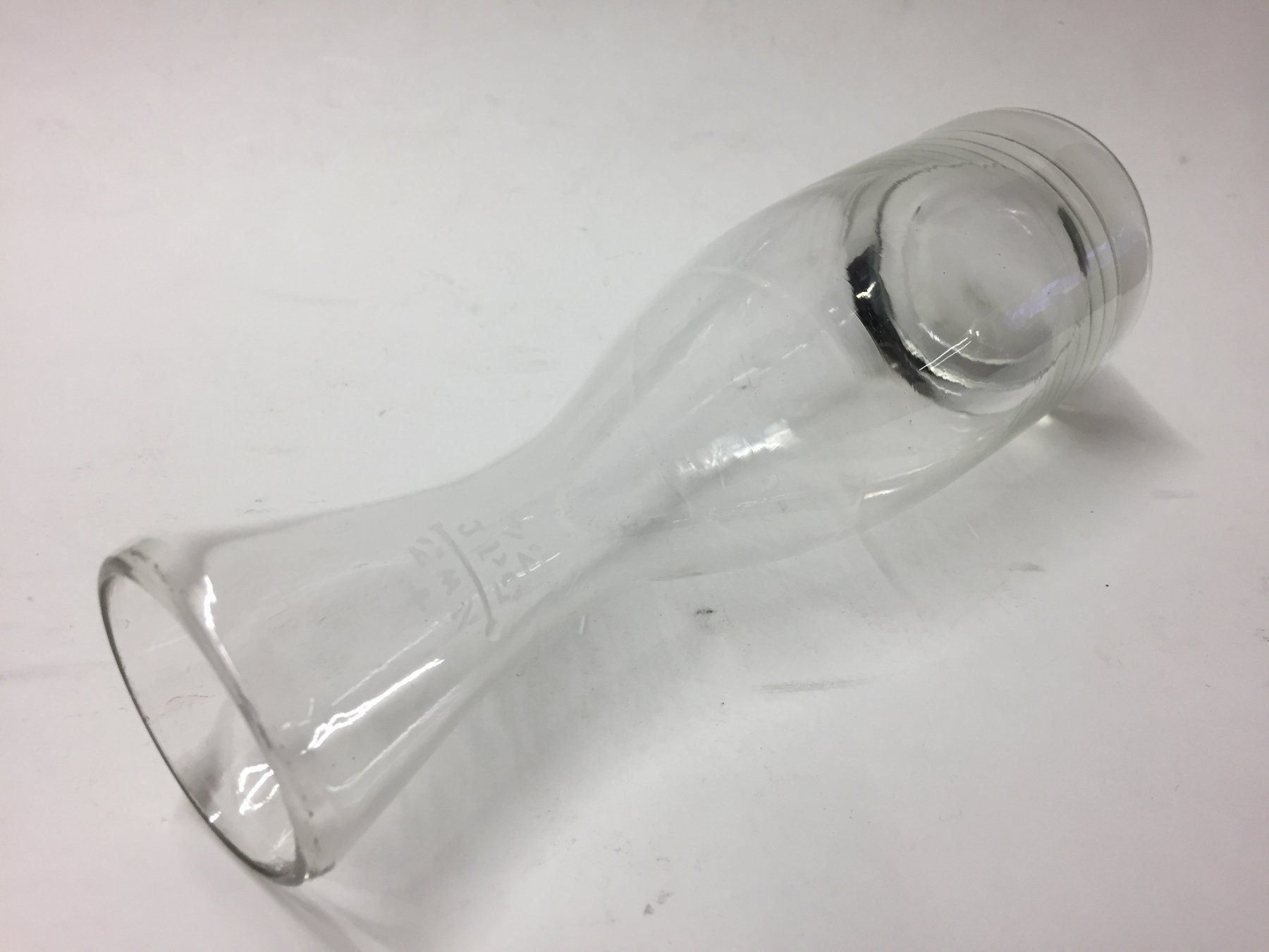Bottiglie: Antike Schweizer Glasflasche aus 1934 – Usato da Schaffhausen venduto da vintageworld 2