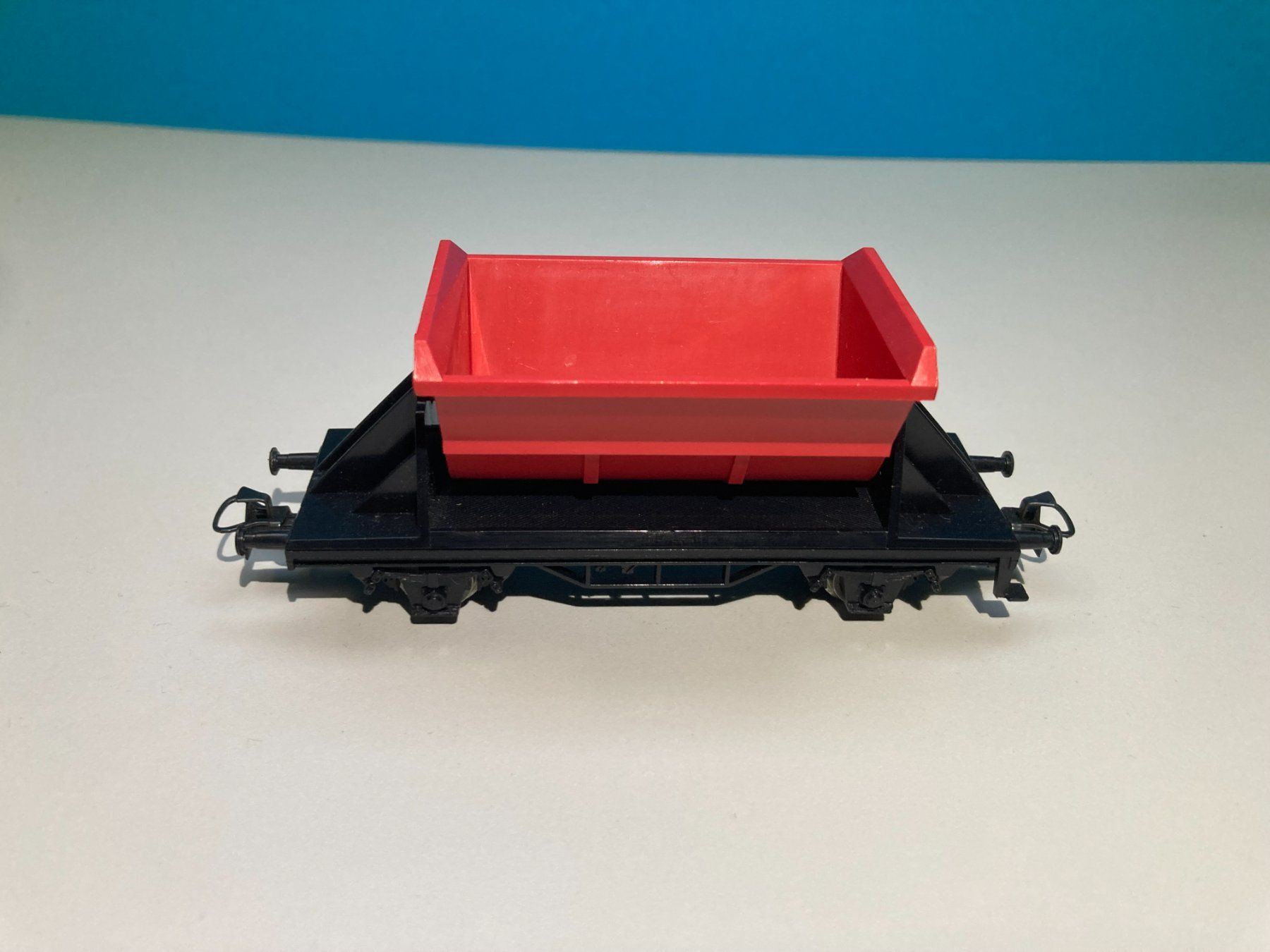 Märklin Modelleisenbahnen: Märklin HO Güterwagen Sammlung, 6 Stück, – Gebraucht aus Basel von tin_yv5x 5