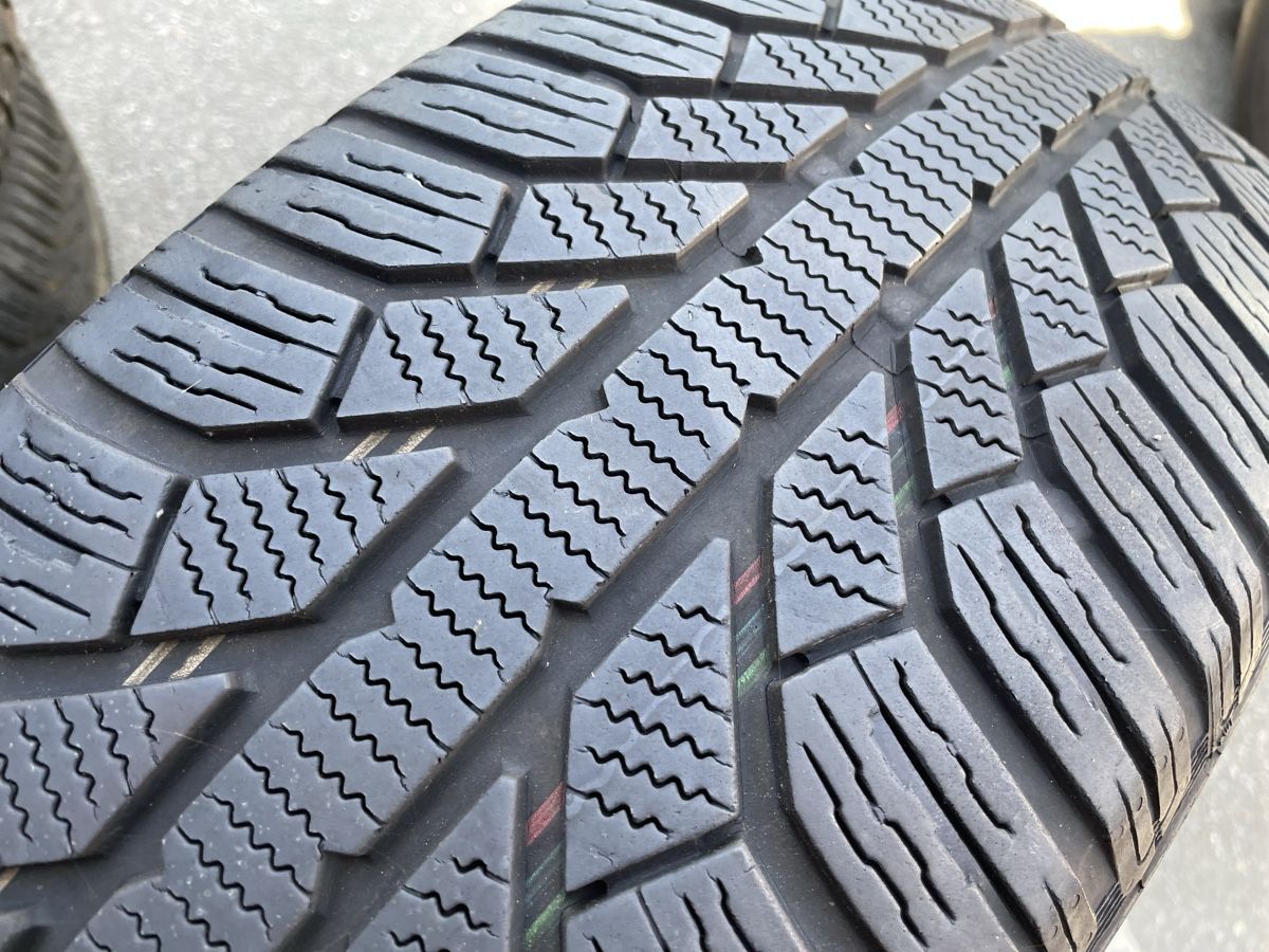 Pneumatici & Ruote complete: Winterräder VW Tiguan – Usato da Lenzburg venduto da fizacar 4