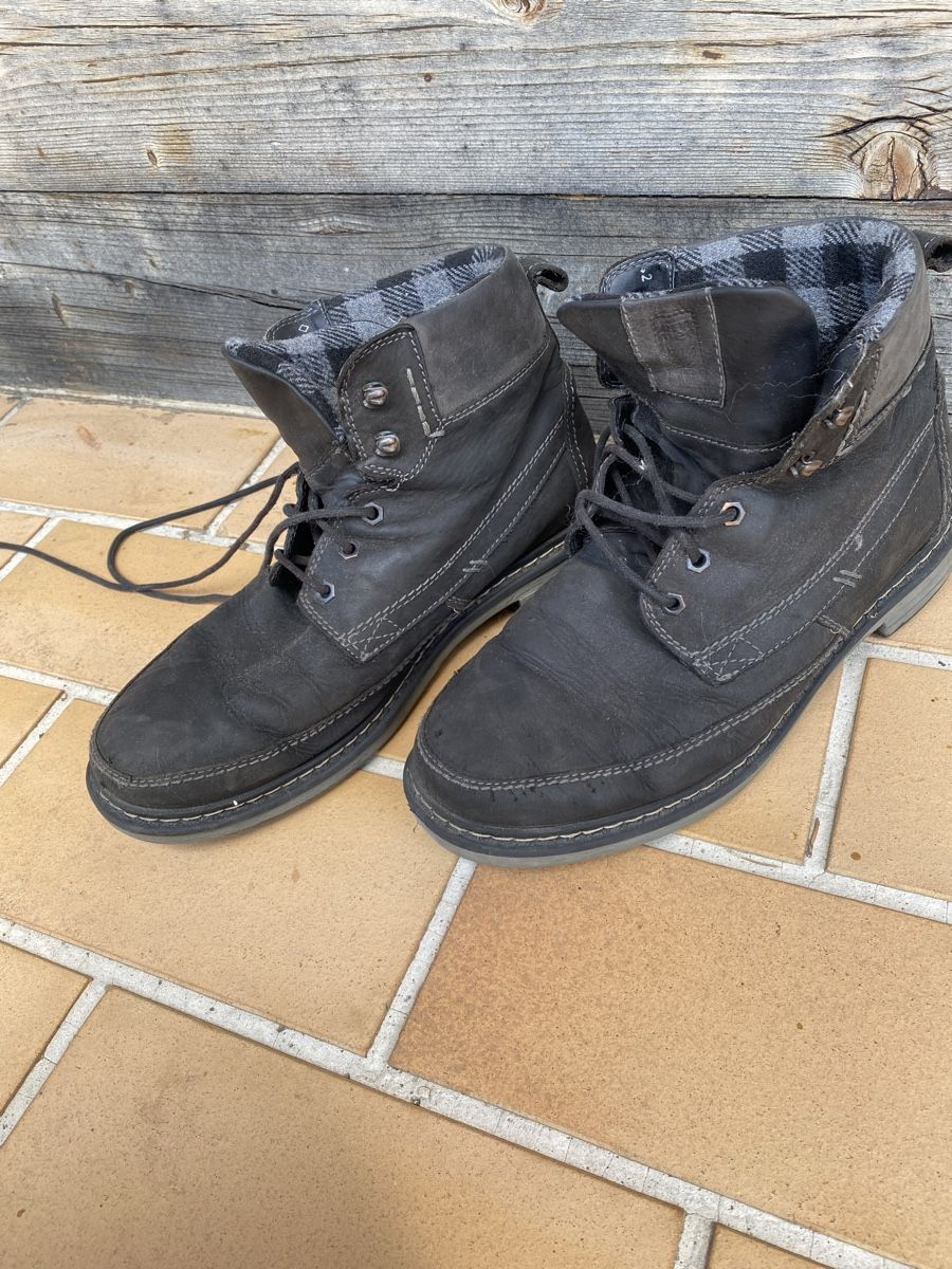 Scarpe da uomo: Chaussures noire homme  – Usato da St-Cergue venduto da noabzz 2