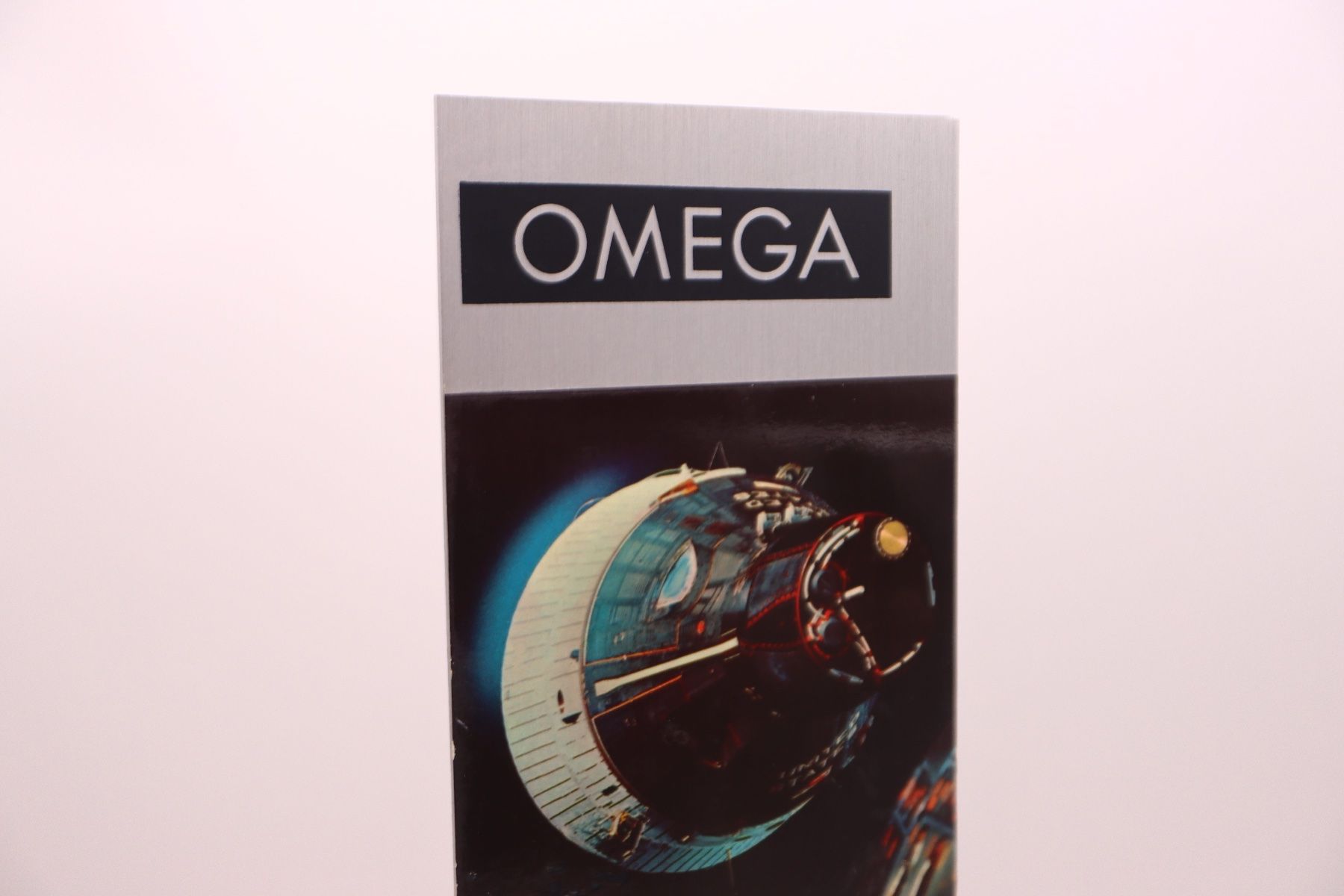 Omega Orologi: Rare - Omega Moonswatch Display Speedmaster Werbung – Usato da Zürich venduto da KE-Sales 3