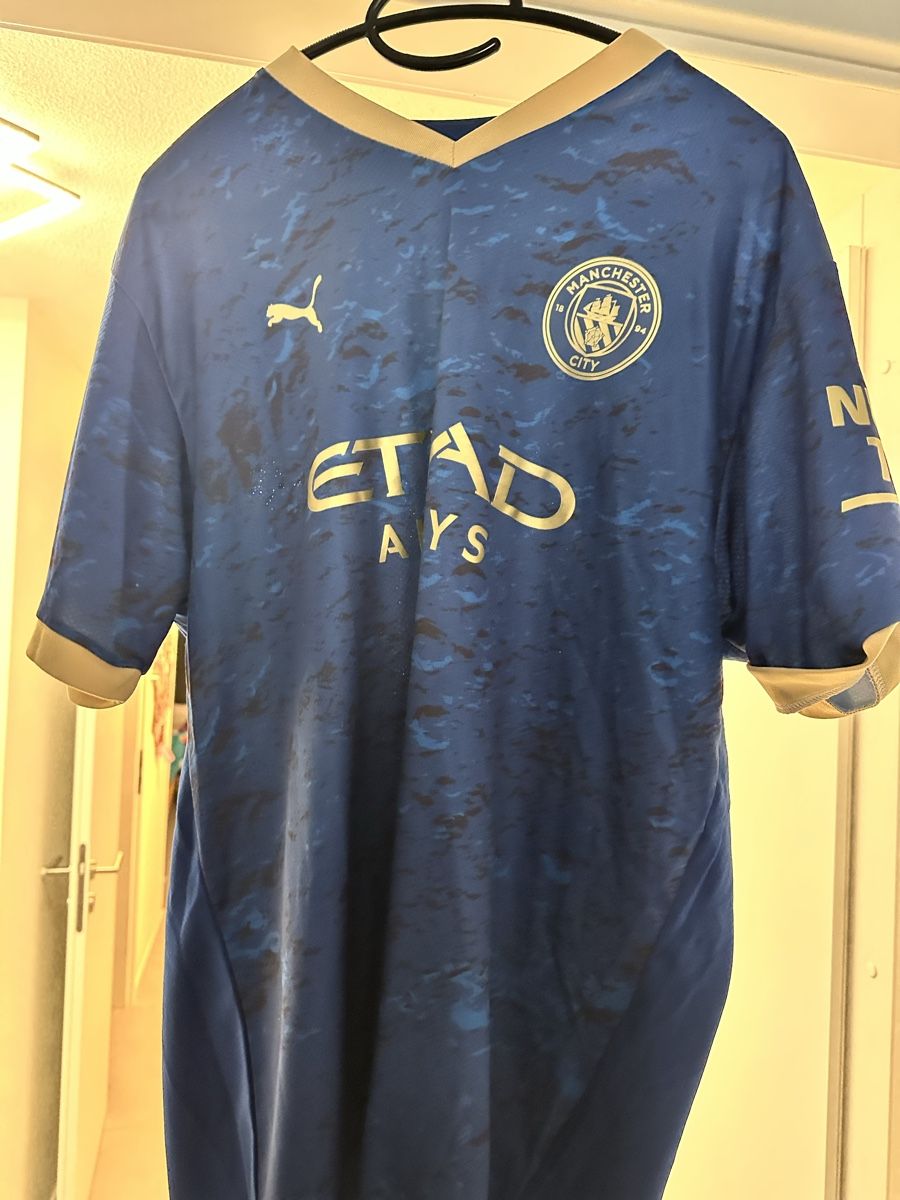 Puma Leibchen & Hosen: Maillot man city XL  – Neu (gemäss Beschreibung) aus Grancy von arn_lmj6