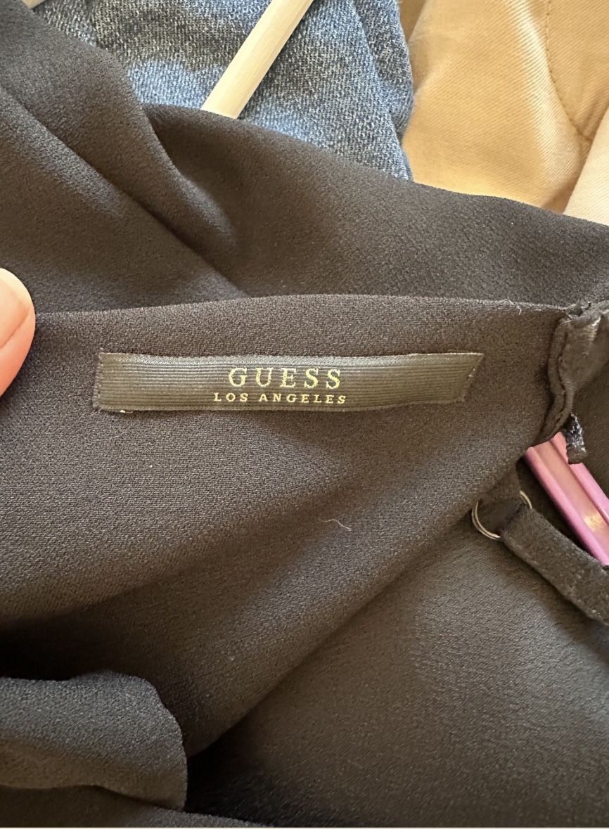 Guess Robes: Guess Black Dress Size S good condition – D'occasion à Luins par vvs_7kqr 4
