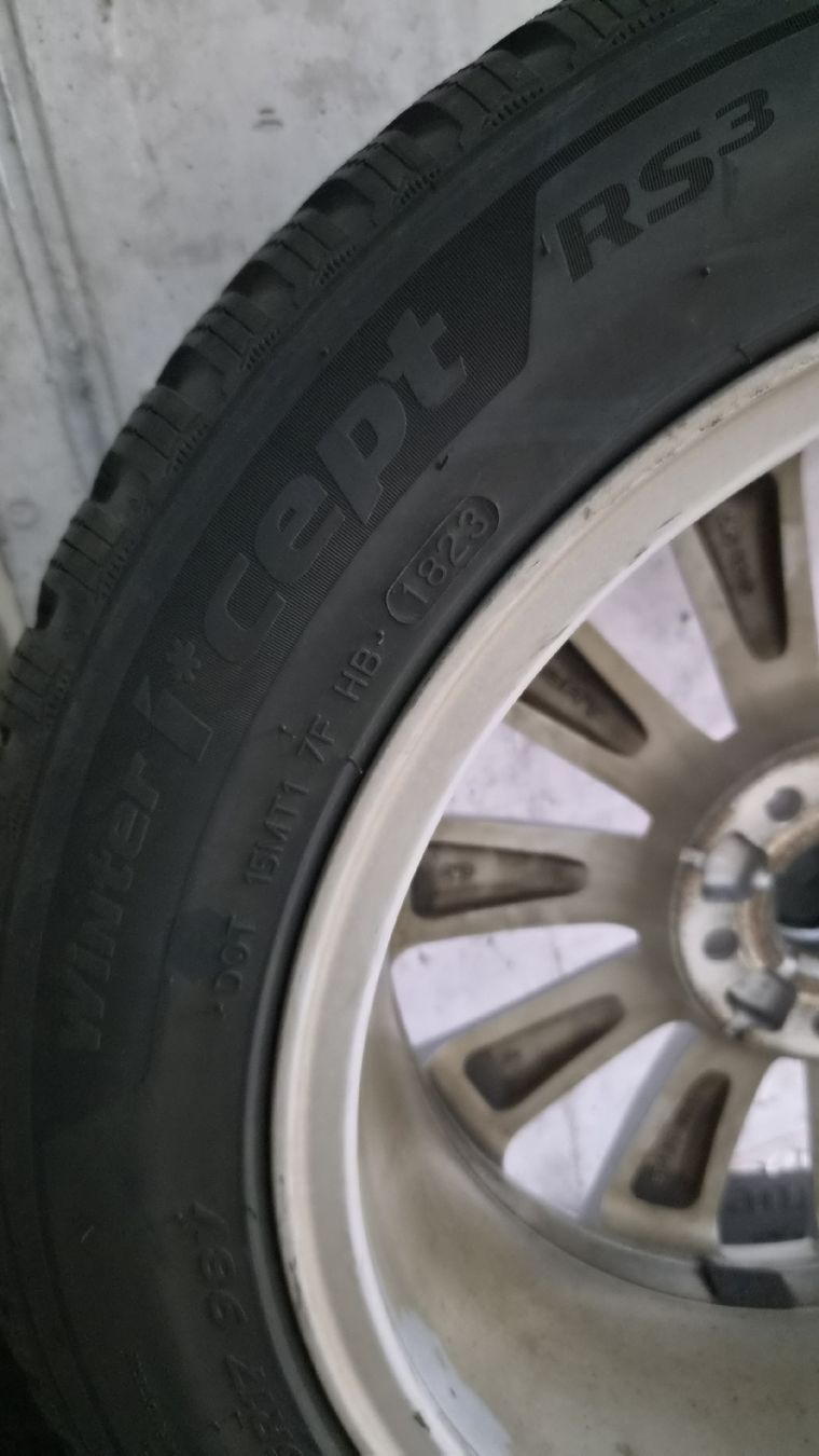 Pneumatici & Ruote complete: Winterräder Seat\Cupra Ateca – Usato da Uznach venduto da mage40 3