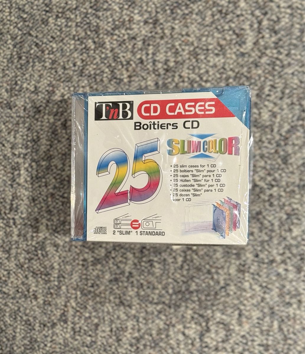 CD: Cd case boîtiers CD – Nuovo e nell'imballaggio originale da Genève venduto da flocon06