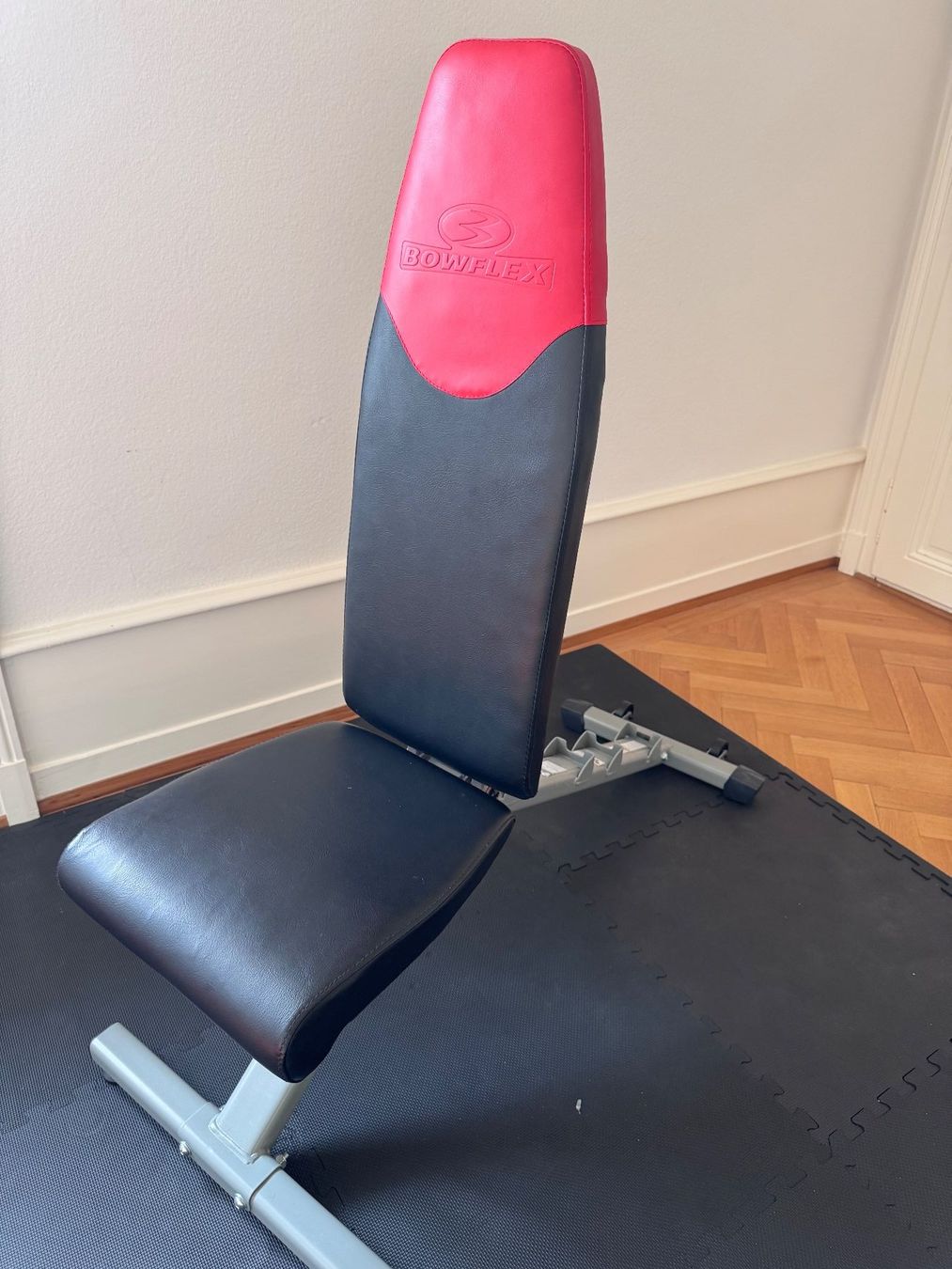 Bowflex Vélos d'appartement: Banc réglable Bowflex SelectTech – D'occasion à Lausanne par Neytirii