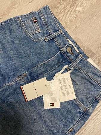 Tommy Hilfiger Jeans Damen neu mit Etikett Grösse W26x L30
