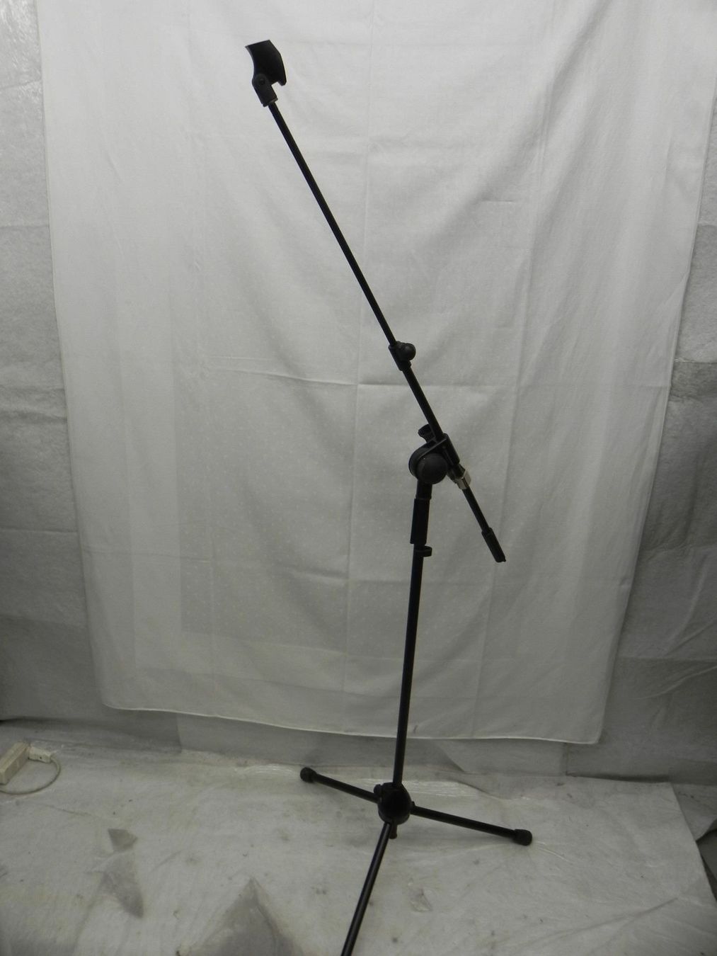 Sennheiser Supporti per strumenti musicali & leggii: Sennheiser Doppelmikrofon Ständer Total Liquidation – Usato da Basel venduto da Life-Style-Art 1