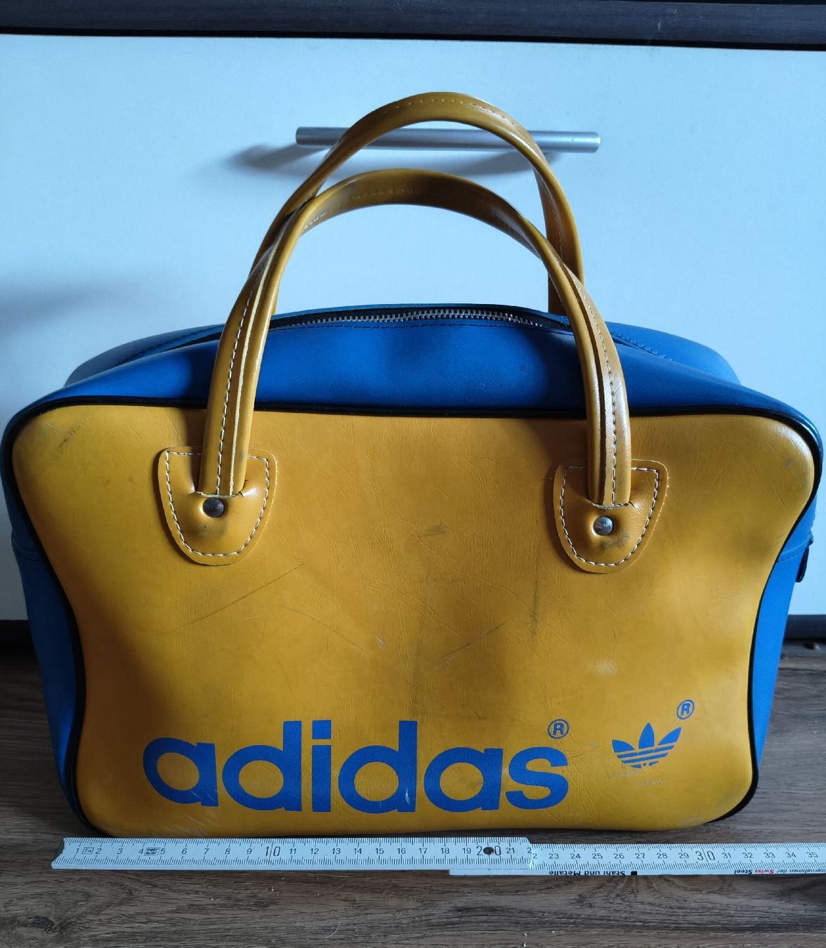 Adidas Sacs: Sporttasche Adidas – D'occasion à Stansstad par Falcon-Crest