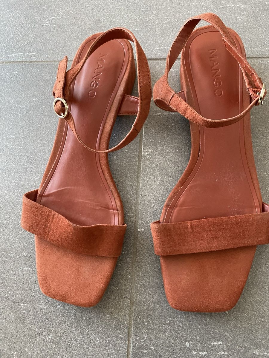 Mango Scarpe da donna: MANGO SANDALEN GRÖSSE 38 – Usato da Malters venduto da Kuettel1 1