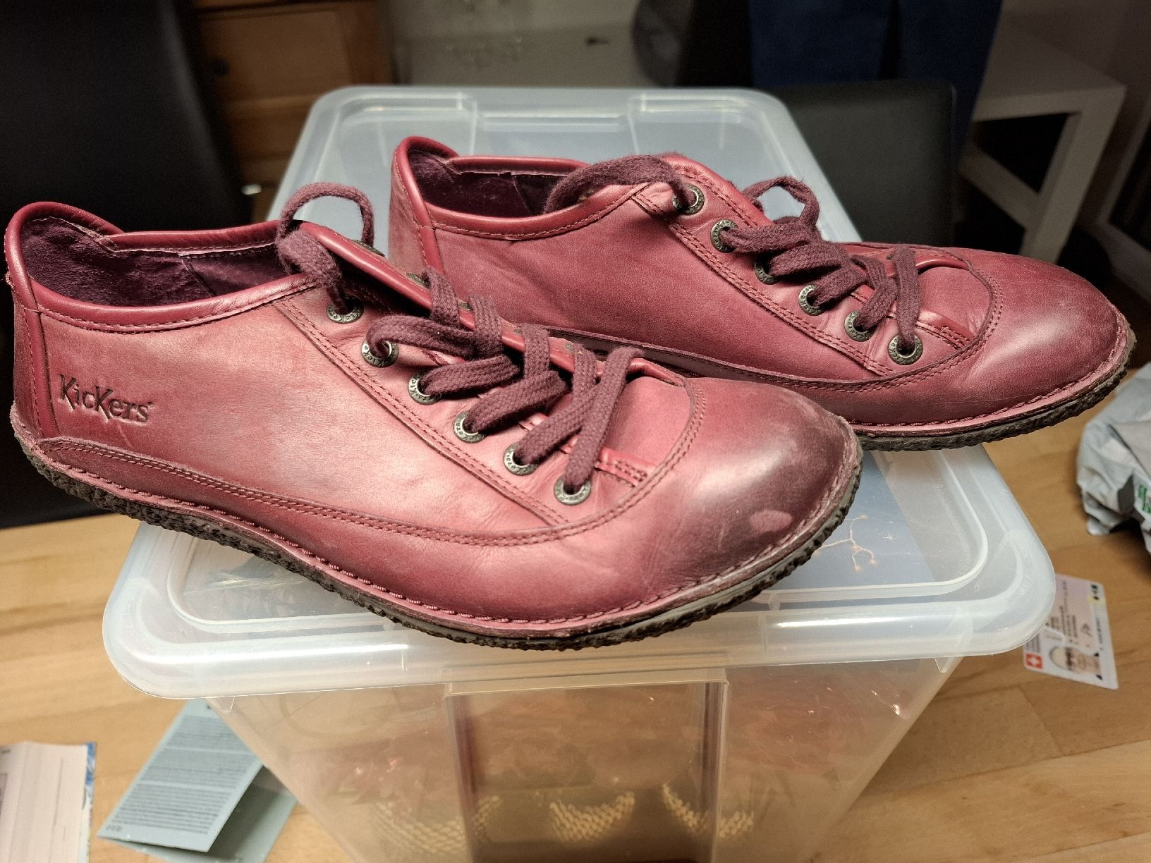 Kickers Scarpe da donna: Kickers Lederschuhe Gr. 38 weinrot Damen – Usato da Dietikon venduto da zweiumzug 1