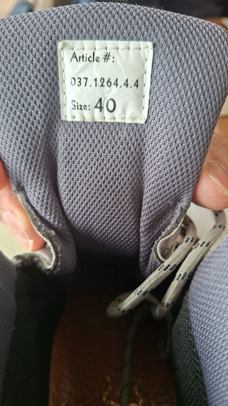 Everest Scarpe da donna: Everest Wanderschuhe, Grösse 40, Top Zustand – Usato da Emmenbrücke venduto da thokasaluni 3