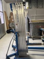 Genie SLA-25 Material-Lift