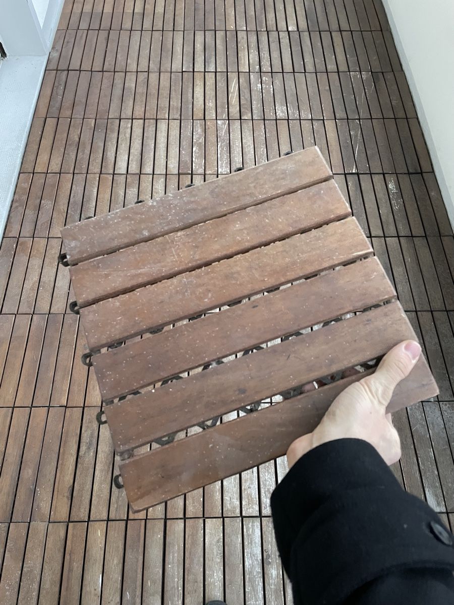 Articoli in legno: Holzplatten für Balkon/Terasse – Usato da Basel venduto da AntoKramer