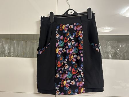 Karen Millen Silk Skirt size 38-40 (12UK)