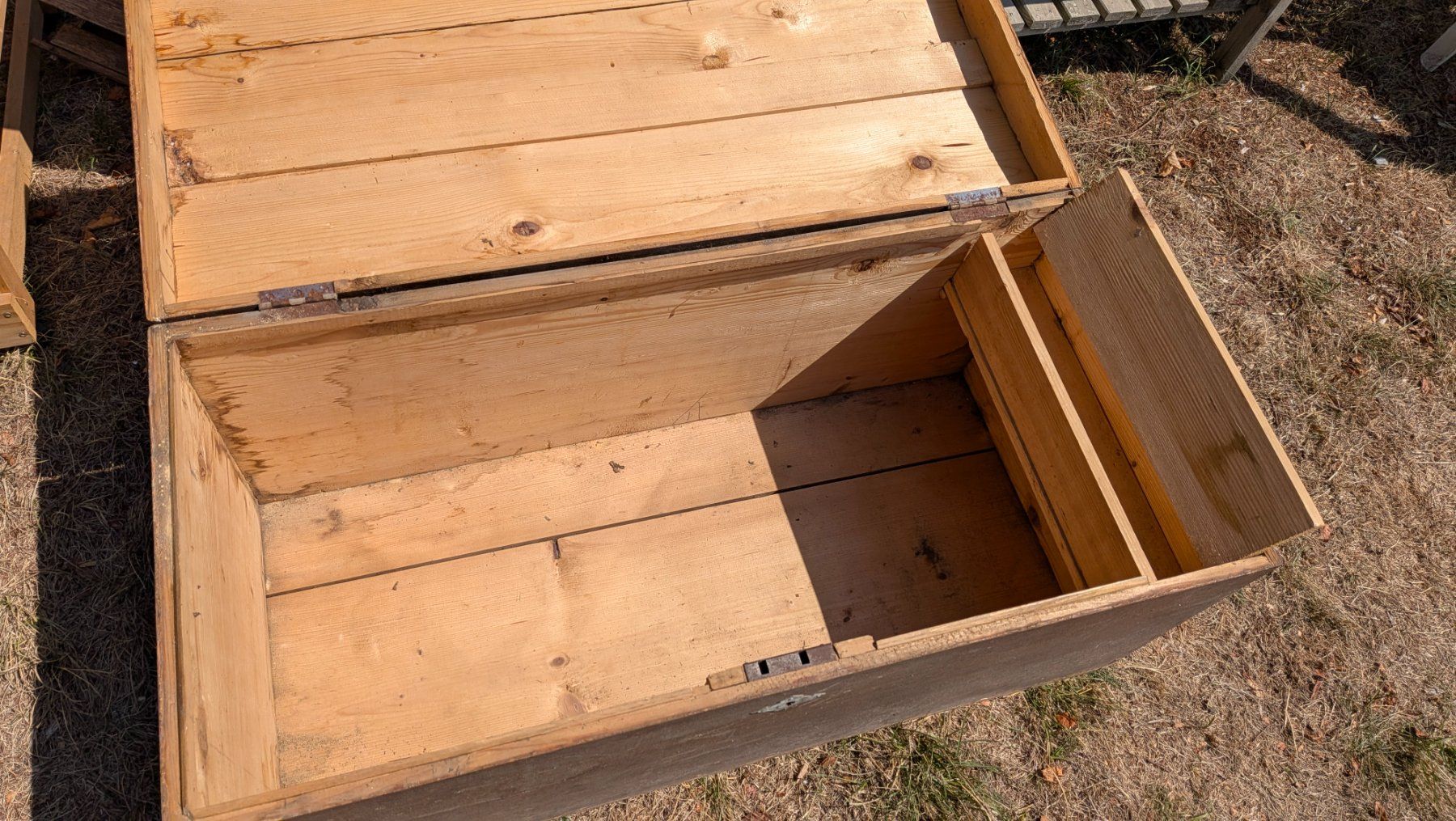 Truhen: Truhe Holzkiste – Gebraucht aus Thun von Mirweb 1