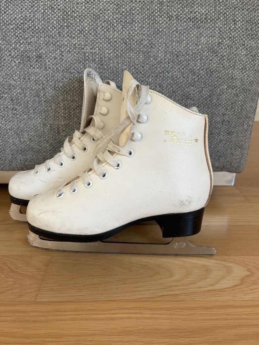 Graf Pattini da ghiaccio: Schlittschuhe, Graf Davos, 32 – Usato da Bern venduto da junibrise