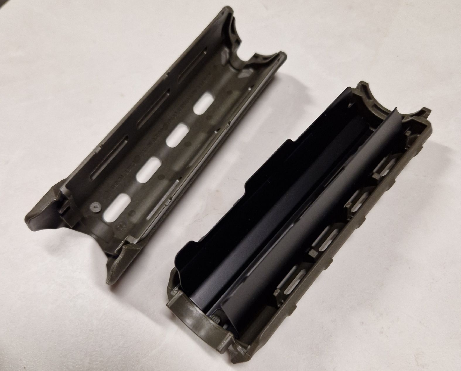 Tutti gli attrezzi: Magpul Handschutz,  AR15/M4 – Nuovo e nell'imballaggio originale da Dorf venduto da Messer-Schweiz 5