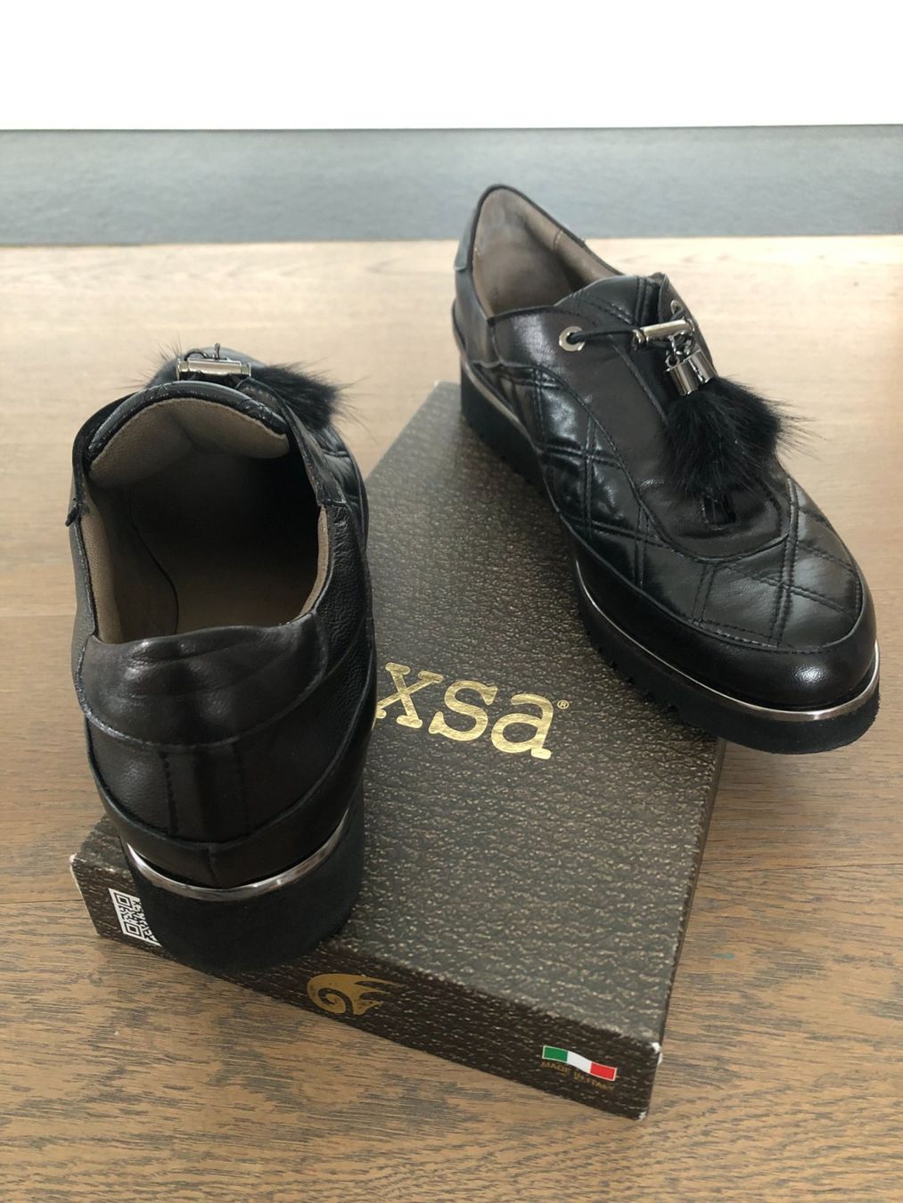 Damenschuhe: Mokassins schwarz Leder Xsa Gr. 39 – Gebraucht aus Samstagern von TAAF 2